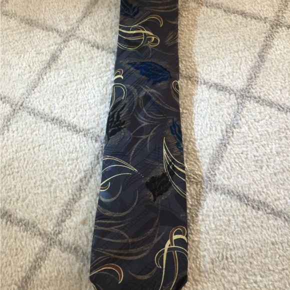 Christian Dior Men's Tie in Black Grey and Gold Swirl - Picture 4 of 5